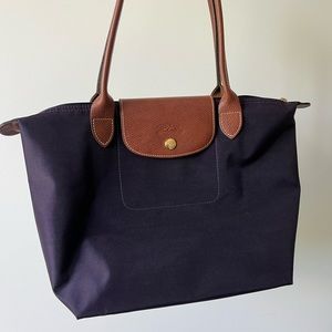 Longchamp Le Pliage Medium Tote Bag (Bilberry)